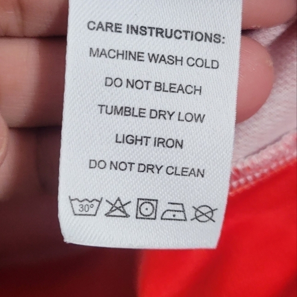 Exclusive sweater - Picture 2 of 6